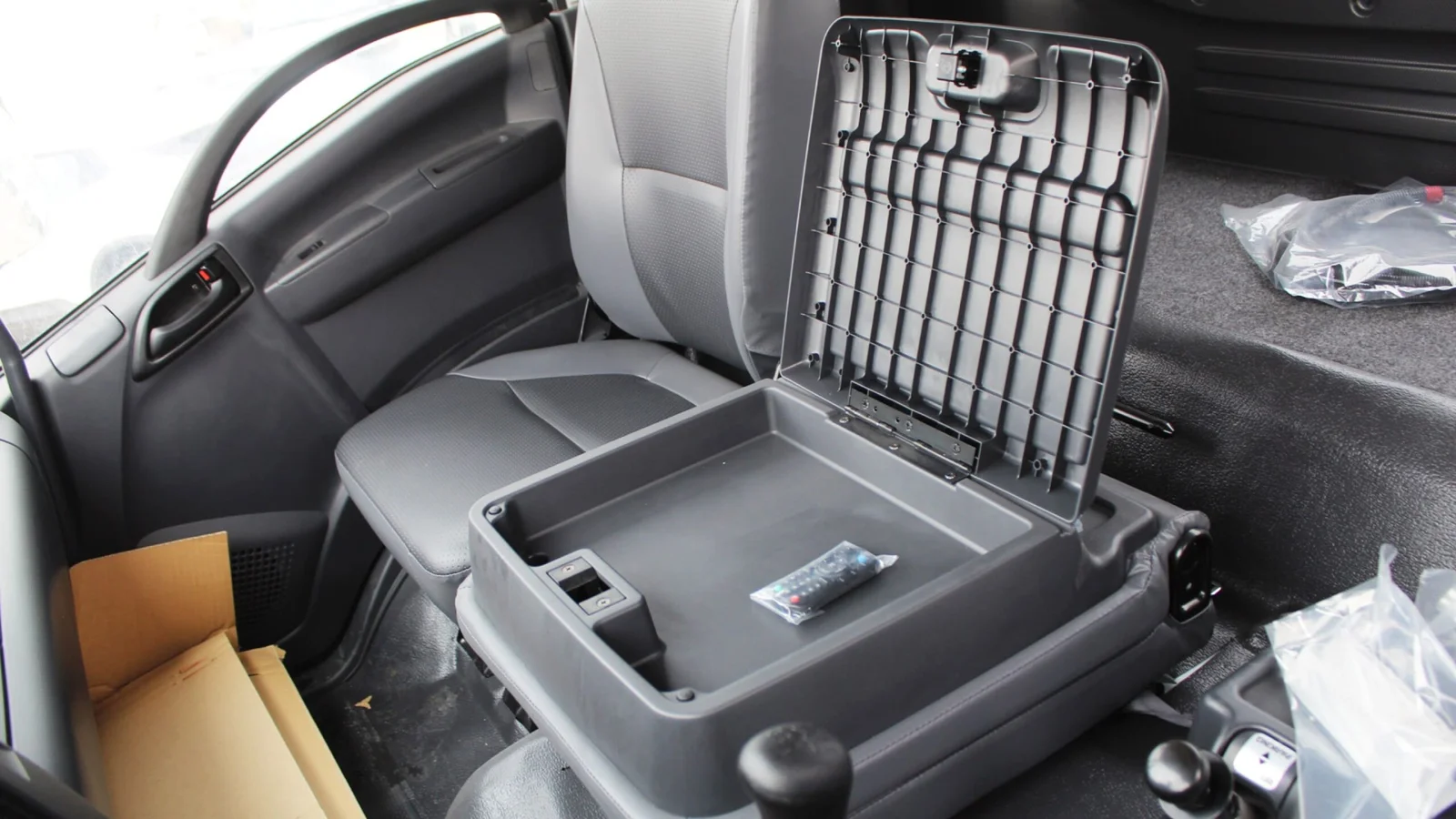 ISUZU FVR 34Q 7790 cc (13 TON) CHASSIS MT