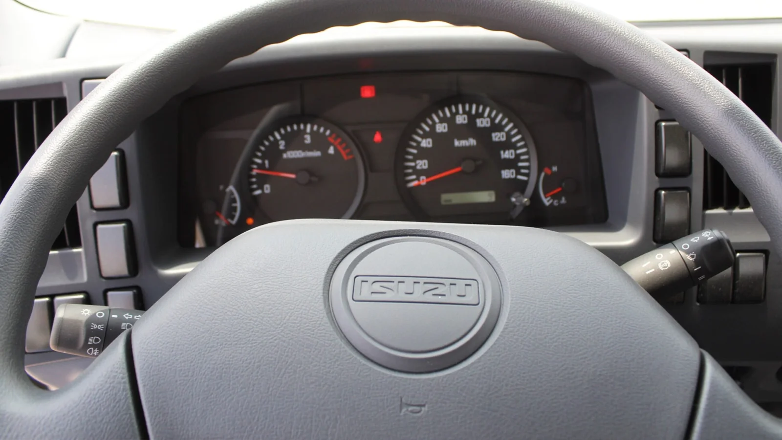 ISUZU NPR 4570 cc (4.6L) 71 STEEL CARGO MT