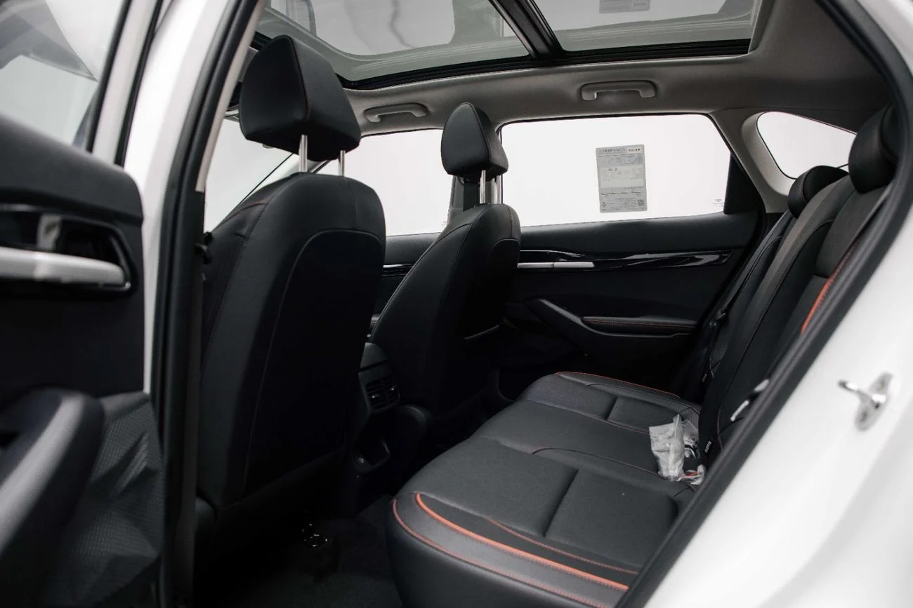 Kia Seltos Luxury 1.5L - White Inside Black 2026