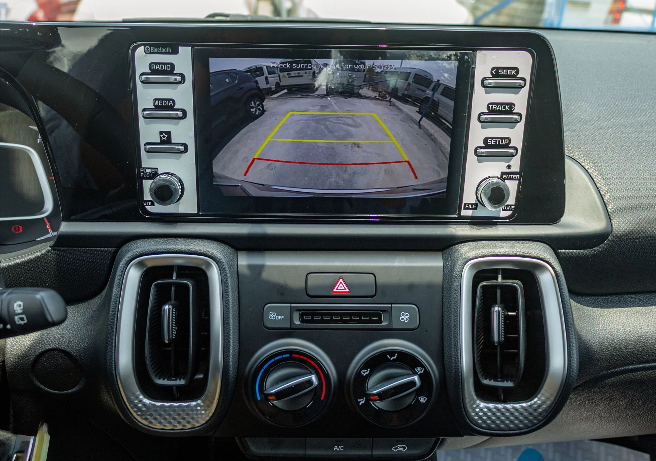Kia Sonet GLS