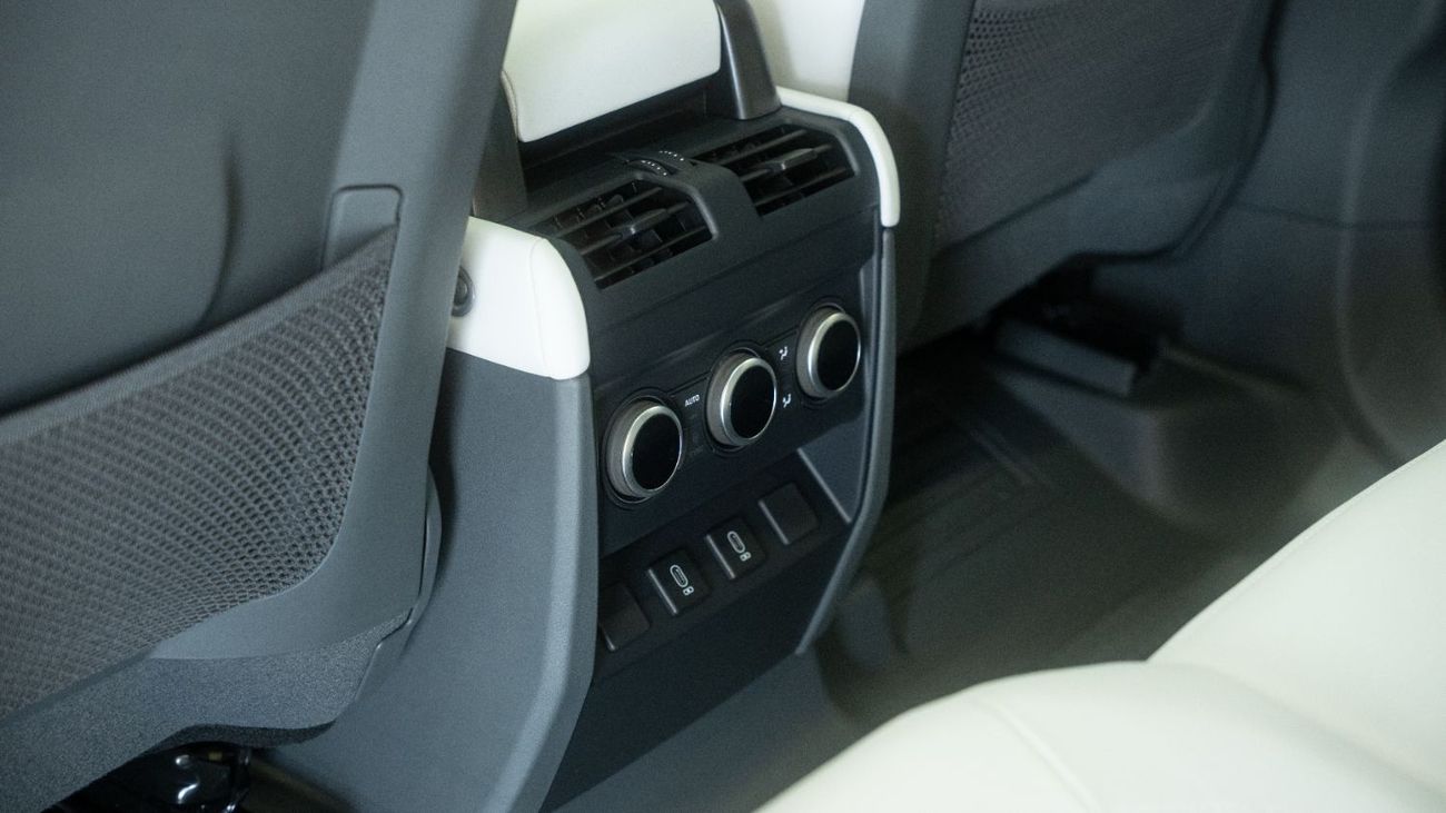 Land Rover Defender 110 X-DYNAMIC HSE P400 _2026