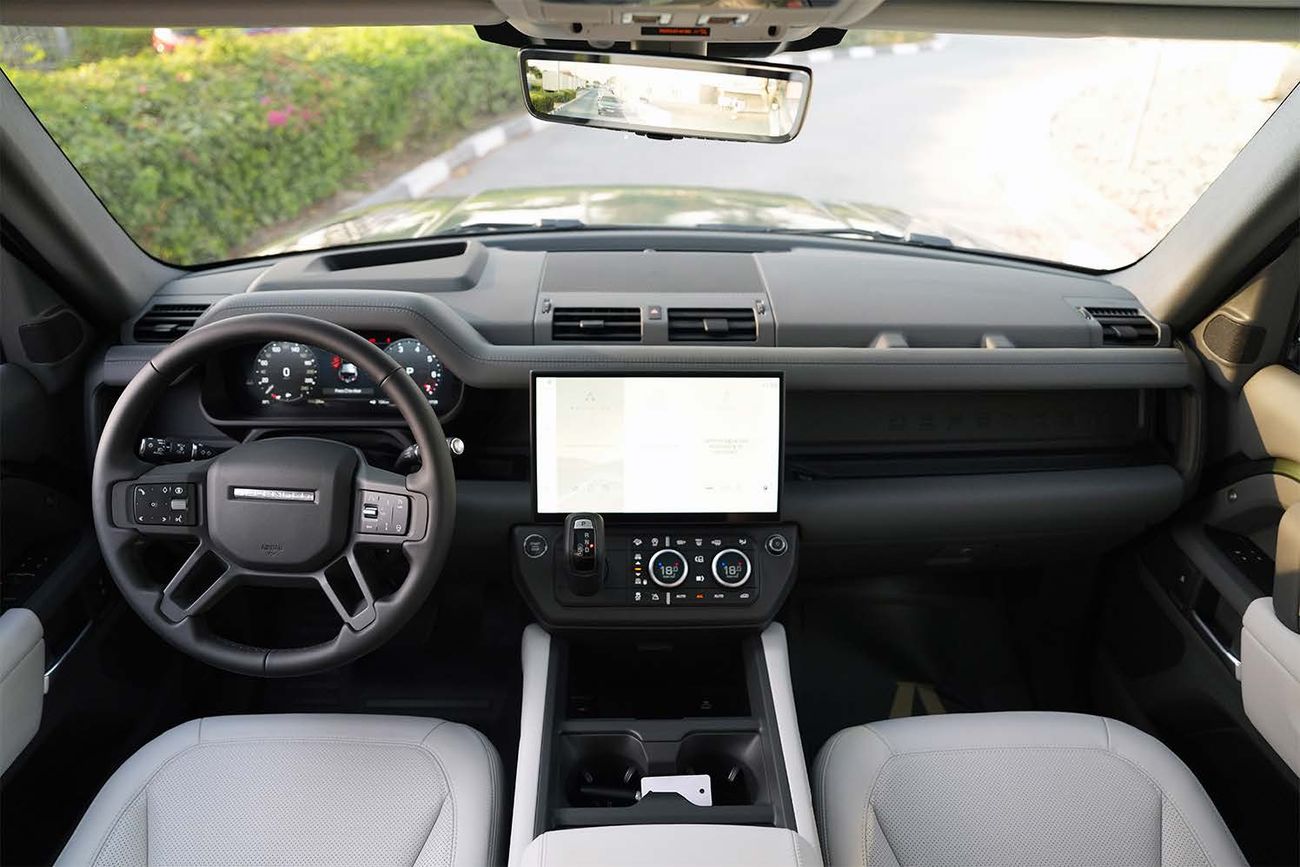 Land Rover Defender 110 X-DYNAMIC SE P400
