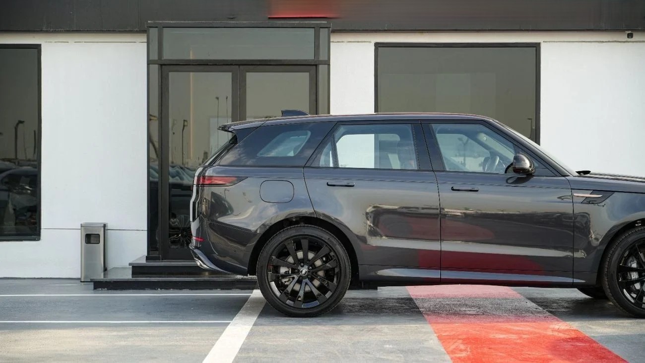 Land Rover Range Rover Dynamic HSE P400 3.0L 2025