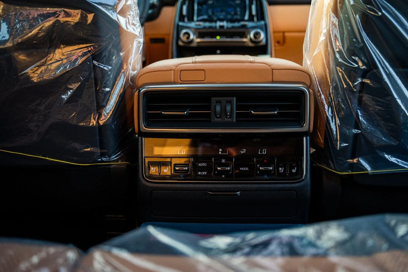 Lexus LX 700h 2025 3.5LSUV Hybrid 07 Seaters