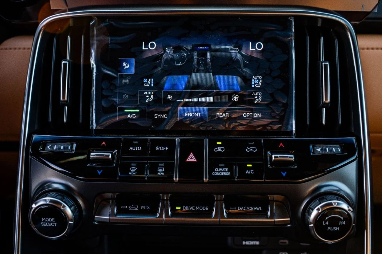 Lexus LX 700h 2025 3.5LSUV Hybrid 07 Seaters