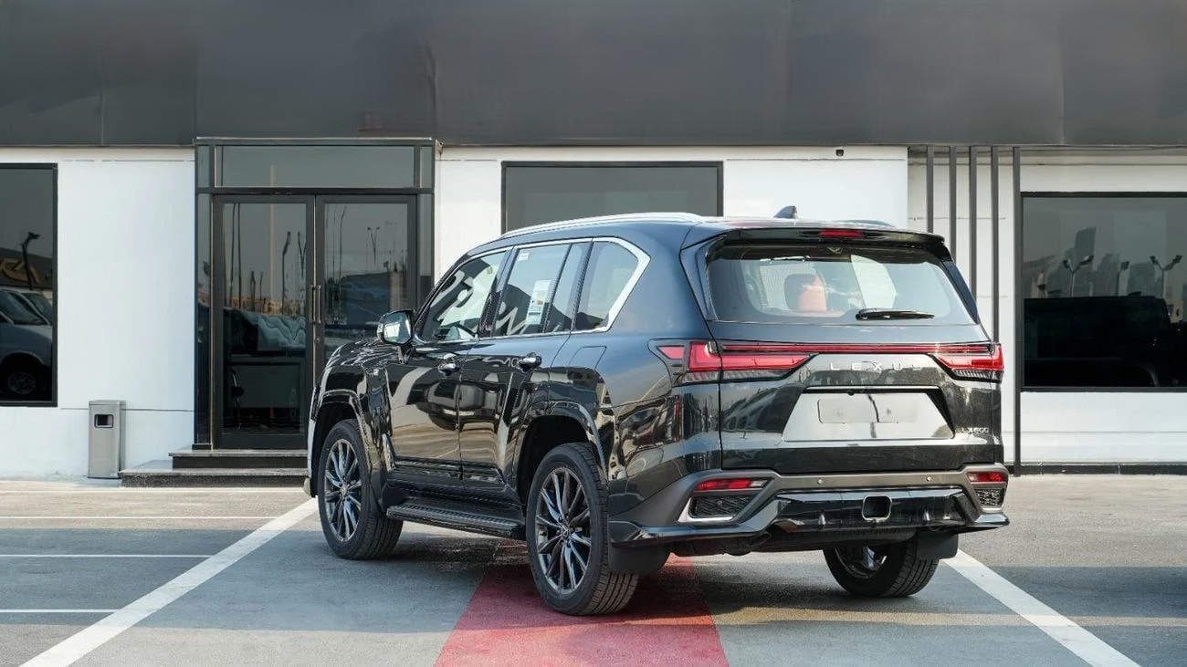 Lexus LX600 F SPORT  3.5L Black _5 SEATS 2025