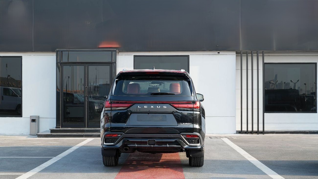 Lexus LX600 F SPORT  3.5L Black _5 SEATS 2025