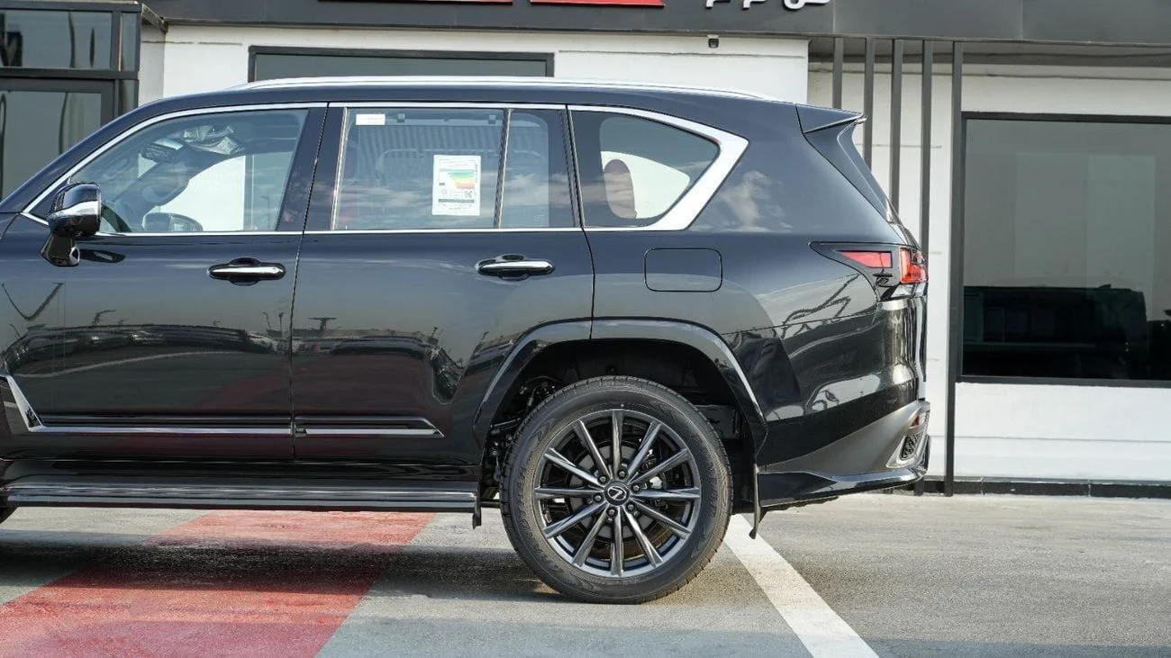 Lexus LX600 F SPORT  3.5L Black _5 SEATS 2025