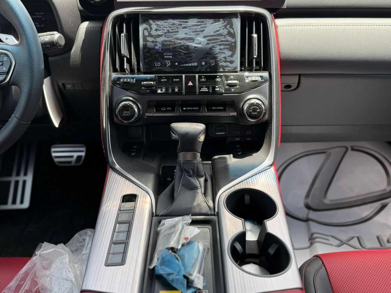 LEXUS LX600 Fsport 3.5L twin turbo Model 2026