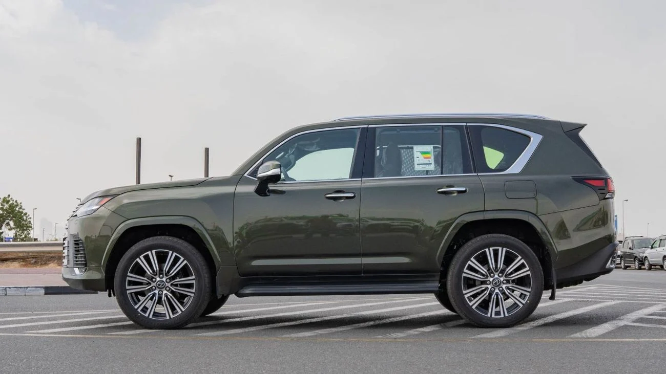 Lexus LX600 Prestige 3.5L AT Petrol (Green)