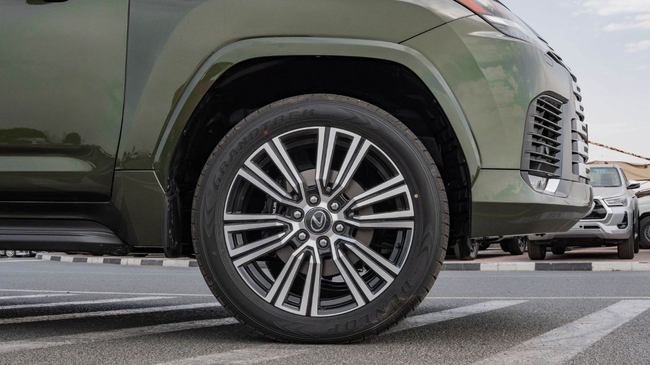 Lexus LX600 Prestige 3.5L AT Petrol (Green)