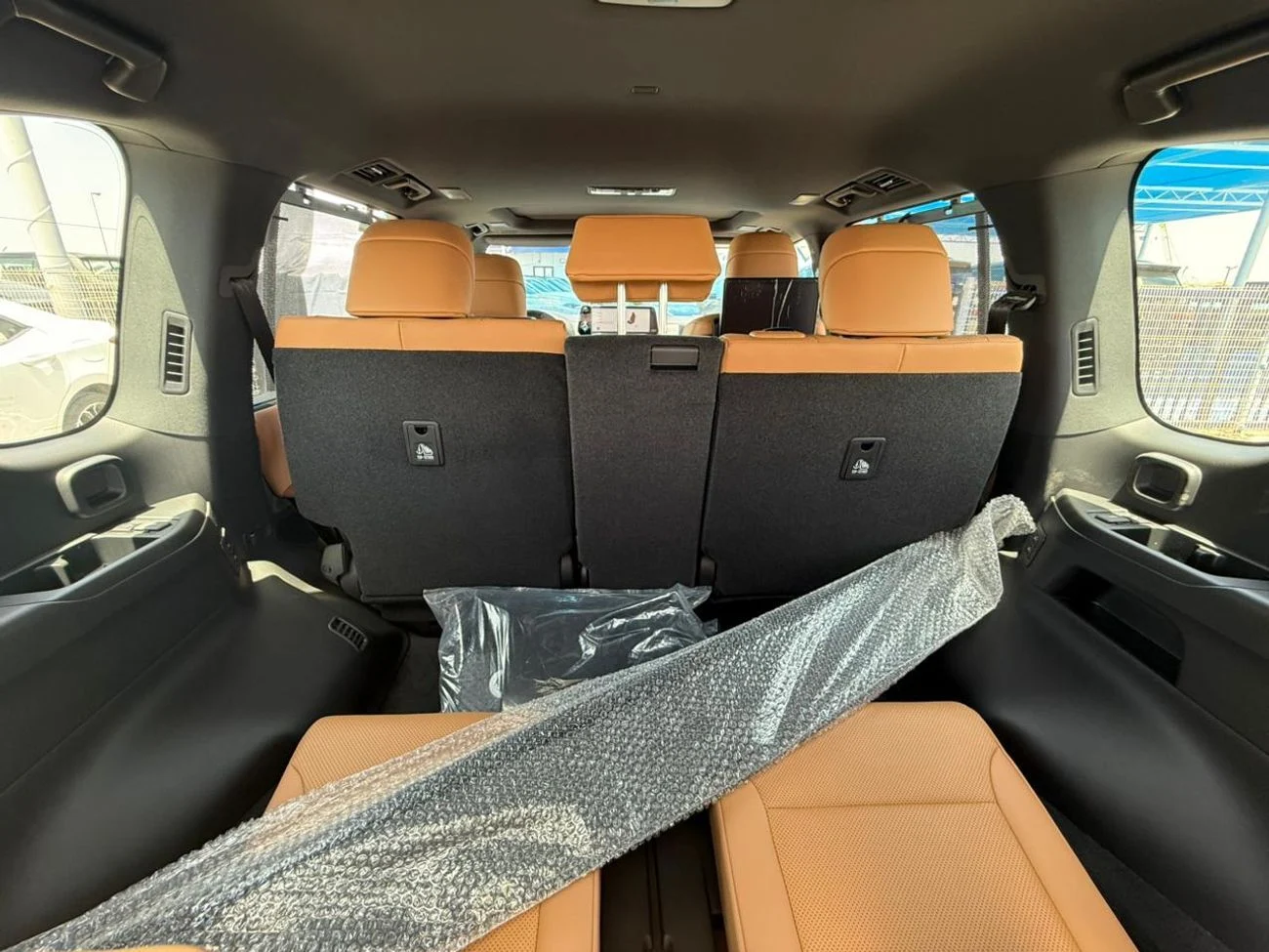 Lexus LX600 SIGNATURE 3.5_2025