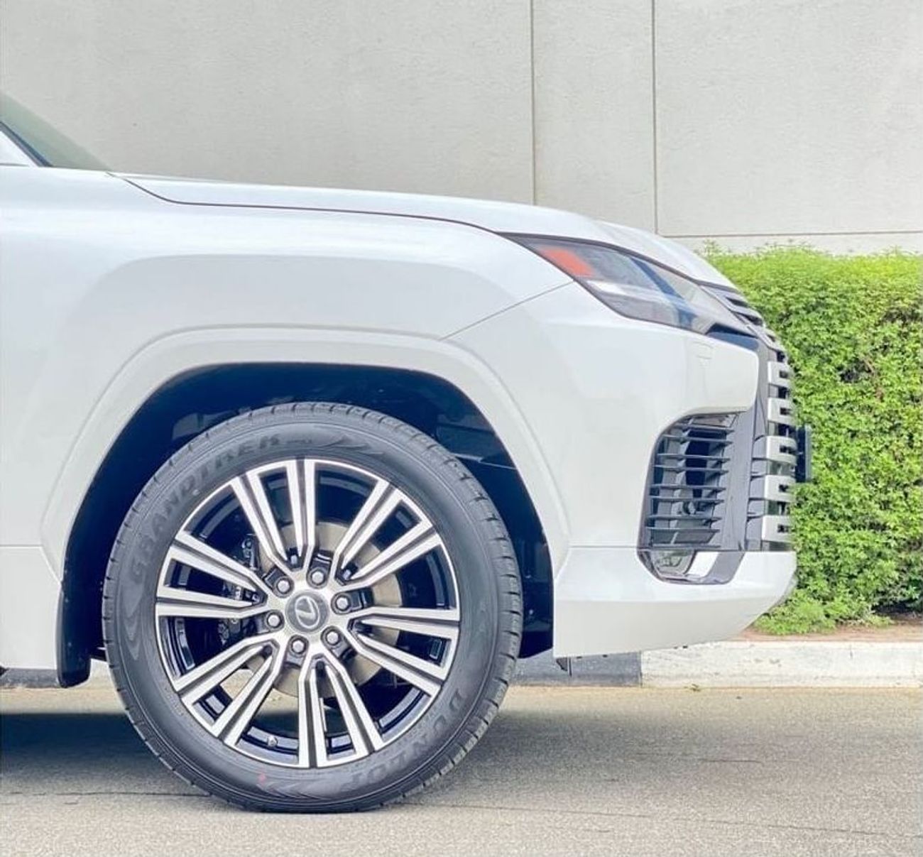 Lexus LX600 SIGNATURE EDITION, AUTOMATIC