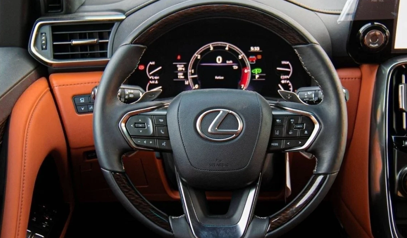 Lexus LX600 VIP V4  WHITE-FLAIR