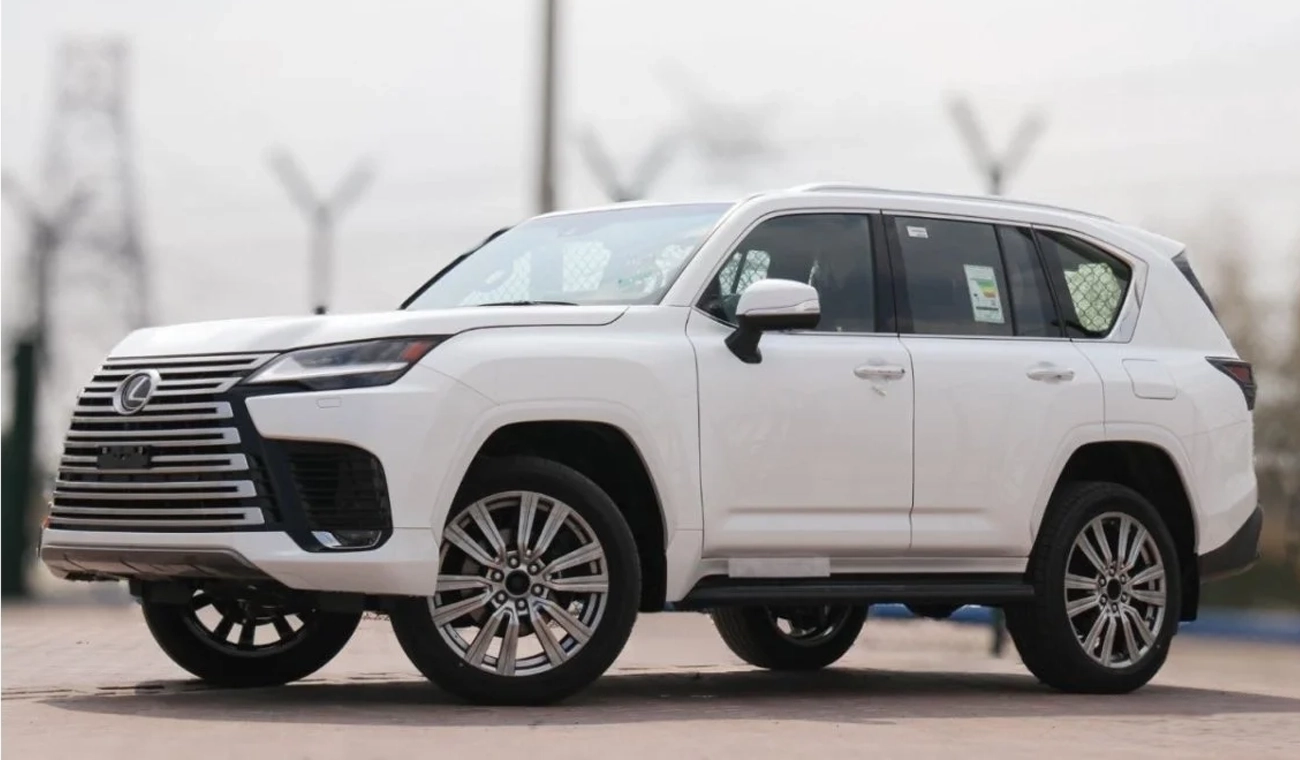 Lexus LX600 VIP V4  WHITE-FLAIR