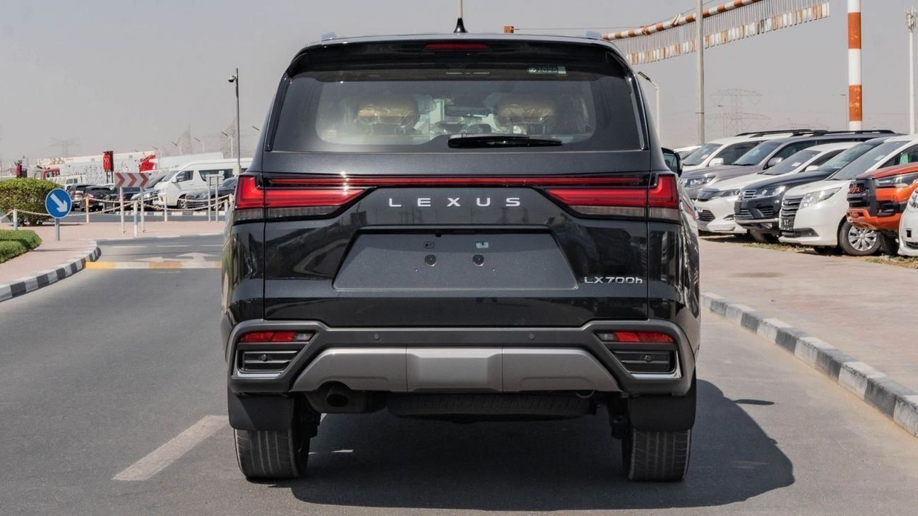 Lexus LX700h Signature 3.5L AT Hybrid 2026 _ black