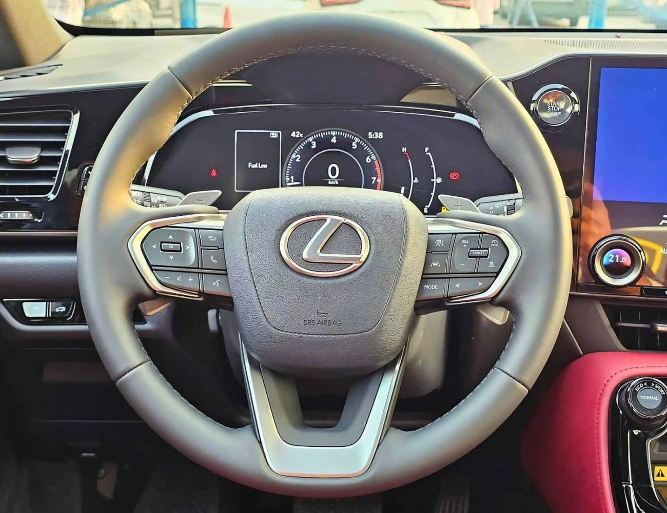 Lexus NX350 ELITE, OM / 2.4L PETROL BLACK