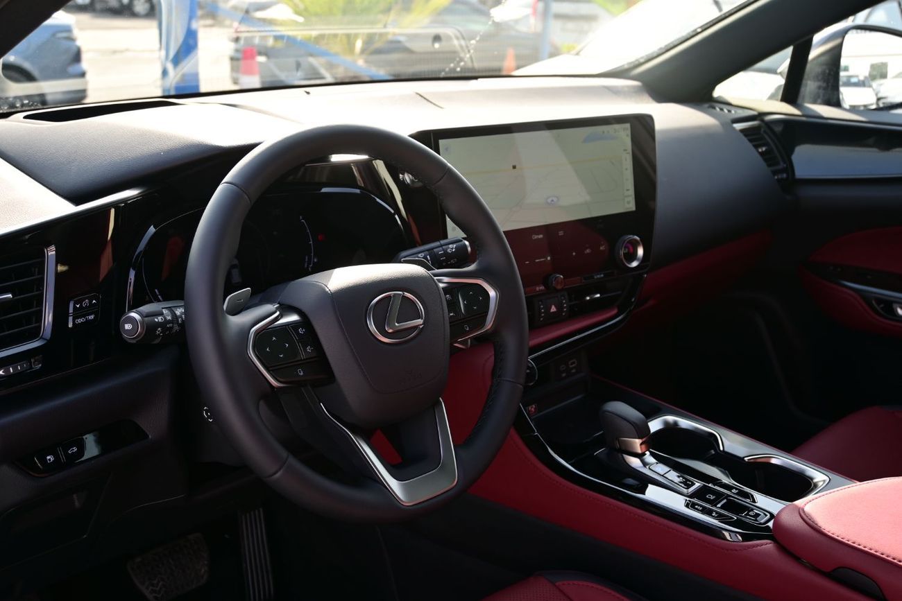 Lexus NX350h Platinum 2.5L Hybrid AWD, Model 2025 black