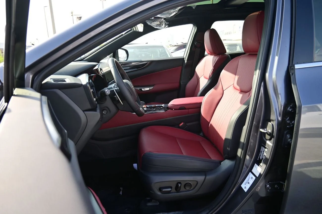 Lexus NX350h Platinum 2.5L Hybrid AWD, Model 2025 black