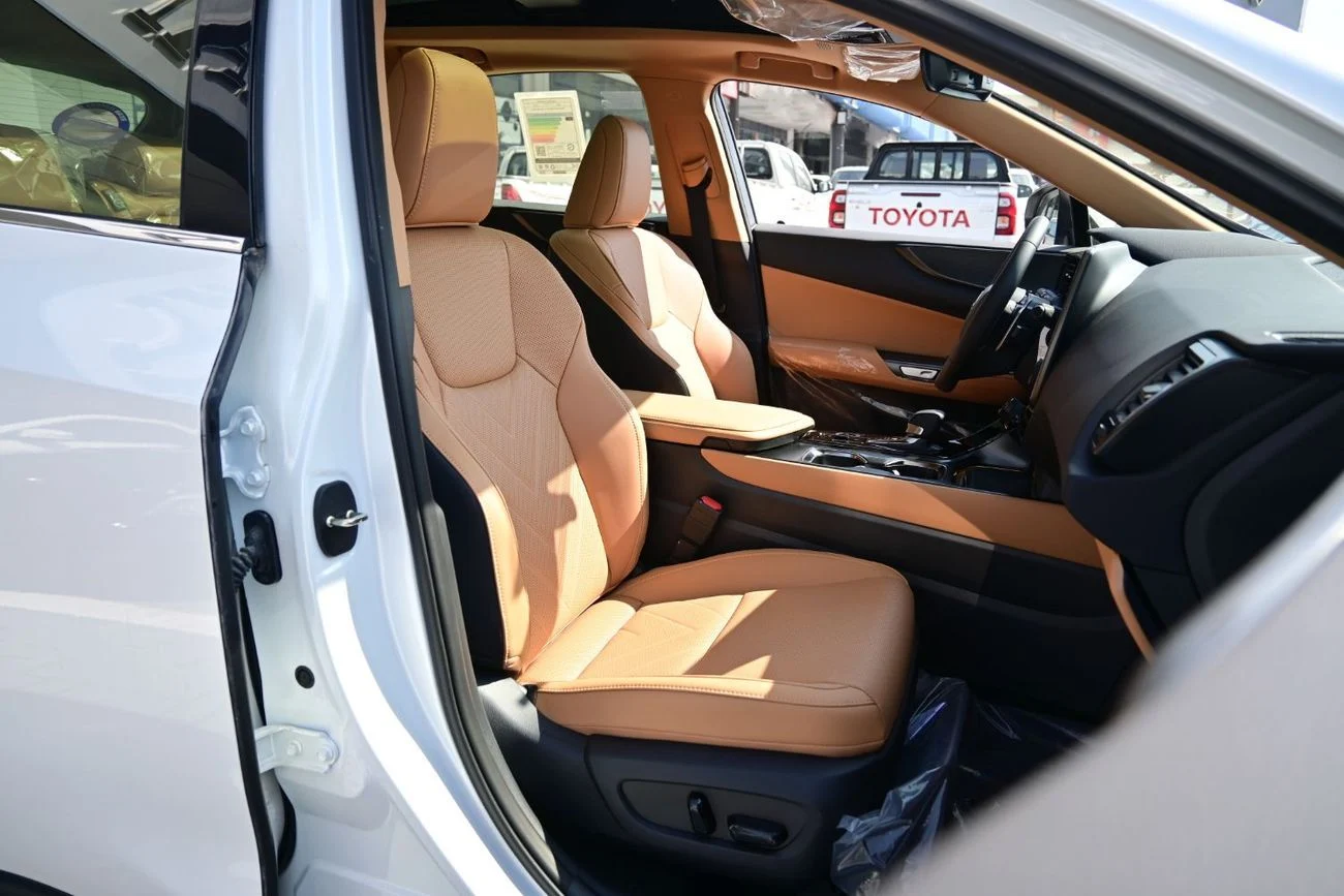 Lexus NX350h Platinum 2.5L Hybrid AWD, Model 2025