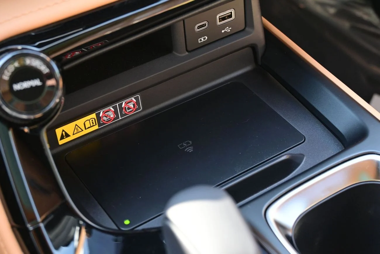 Lexus NX350h Platinum 2.5L Hybrid AWD, Model 2025