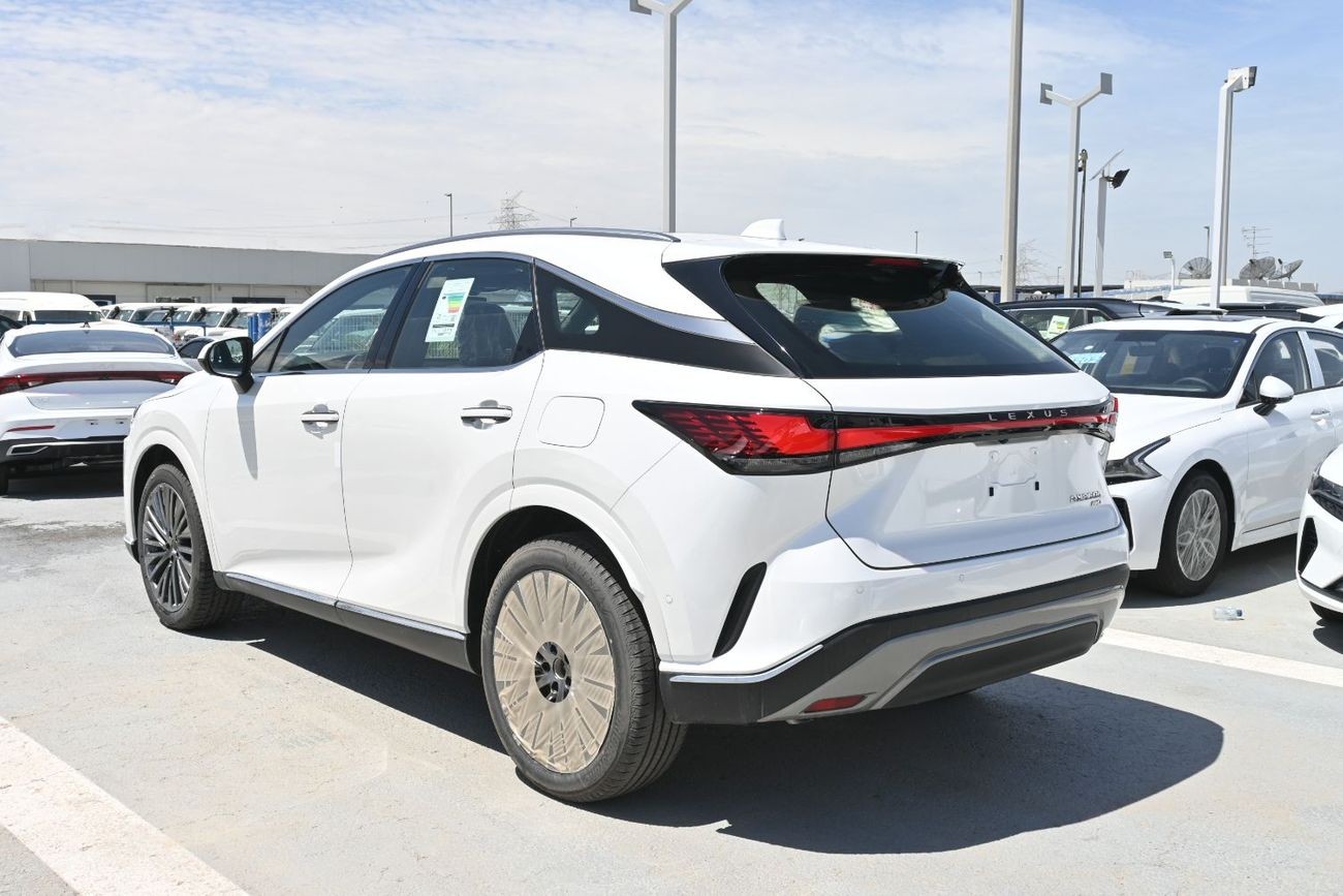 Lexus RX350h Platinum 2.5L Hybrid, AWD, Model 2025 _ white