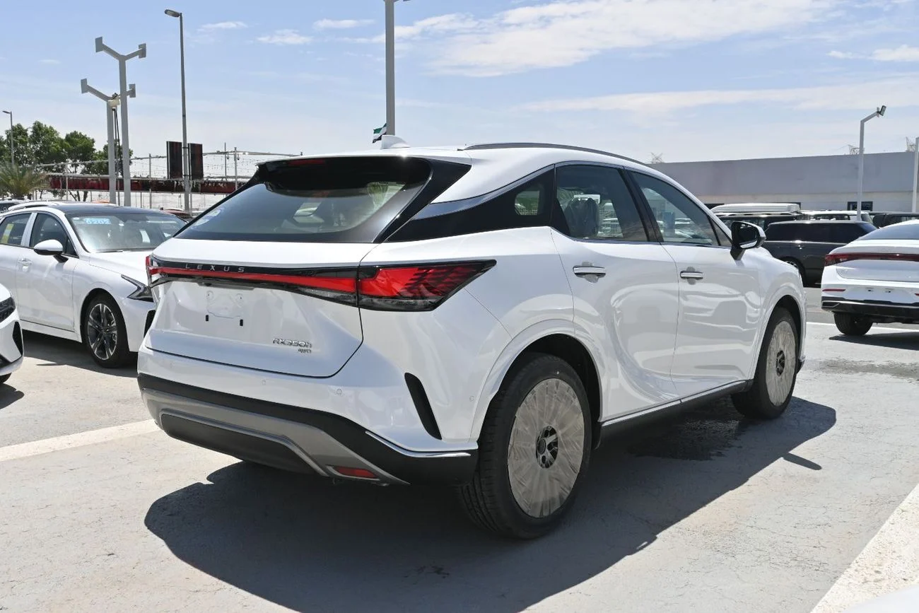 Lexus RX350h Platinum 2.5L Hybrid, AWD, Model 2025 _ white
