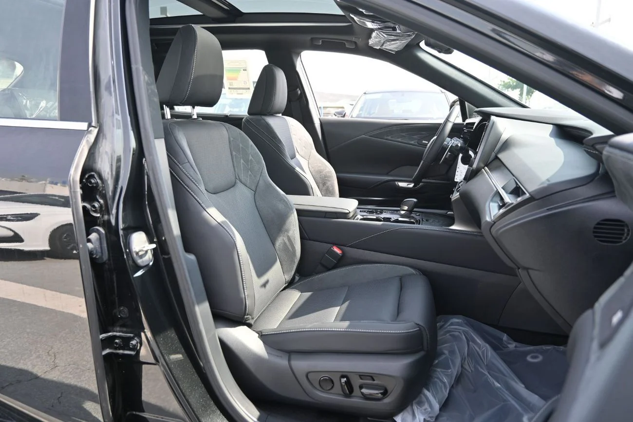Lexus RX350h Platinum 2.5L Hybrid, AWD, Model 2025