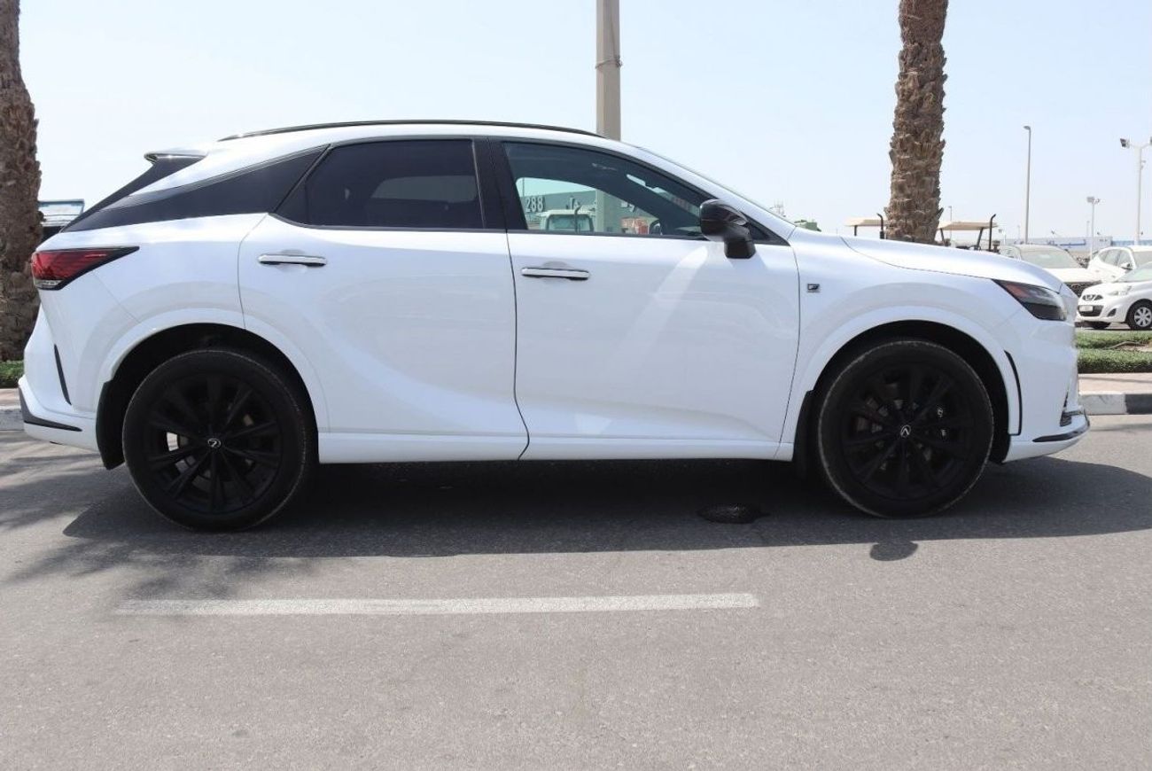 Lexus RX500h Fsport Package ,2.4 L Turbo Hybrid 2025