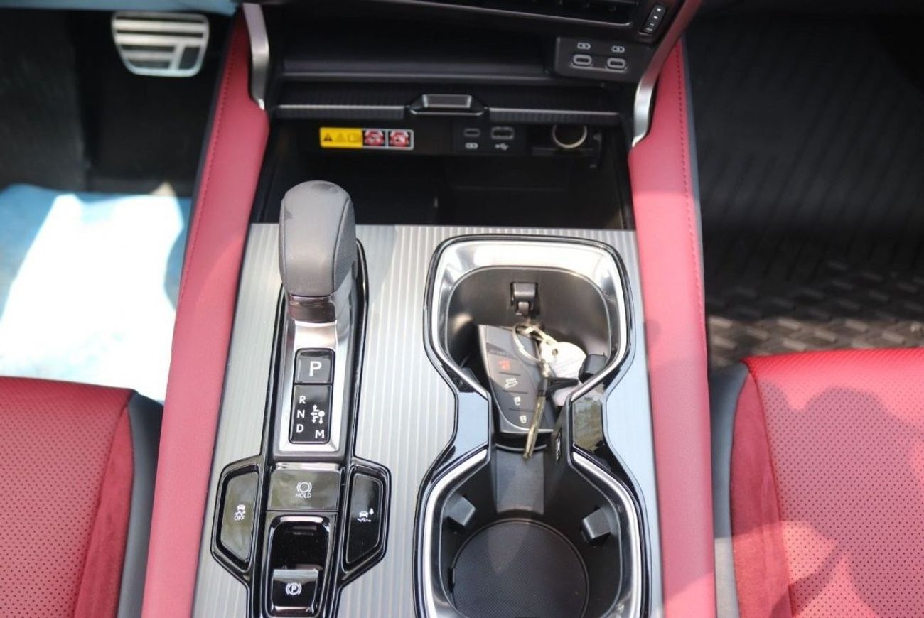 Lexus RX500h Fsport Package ,2.4 L Turbo Hybrid 2025
