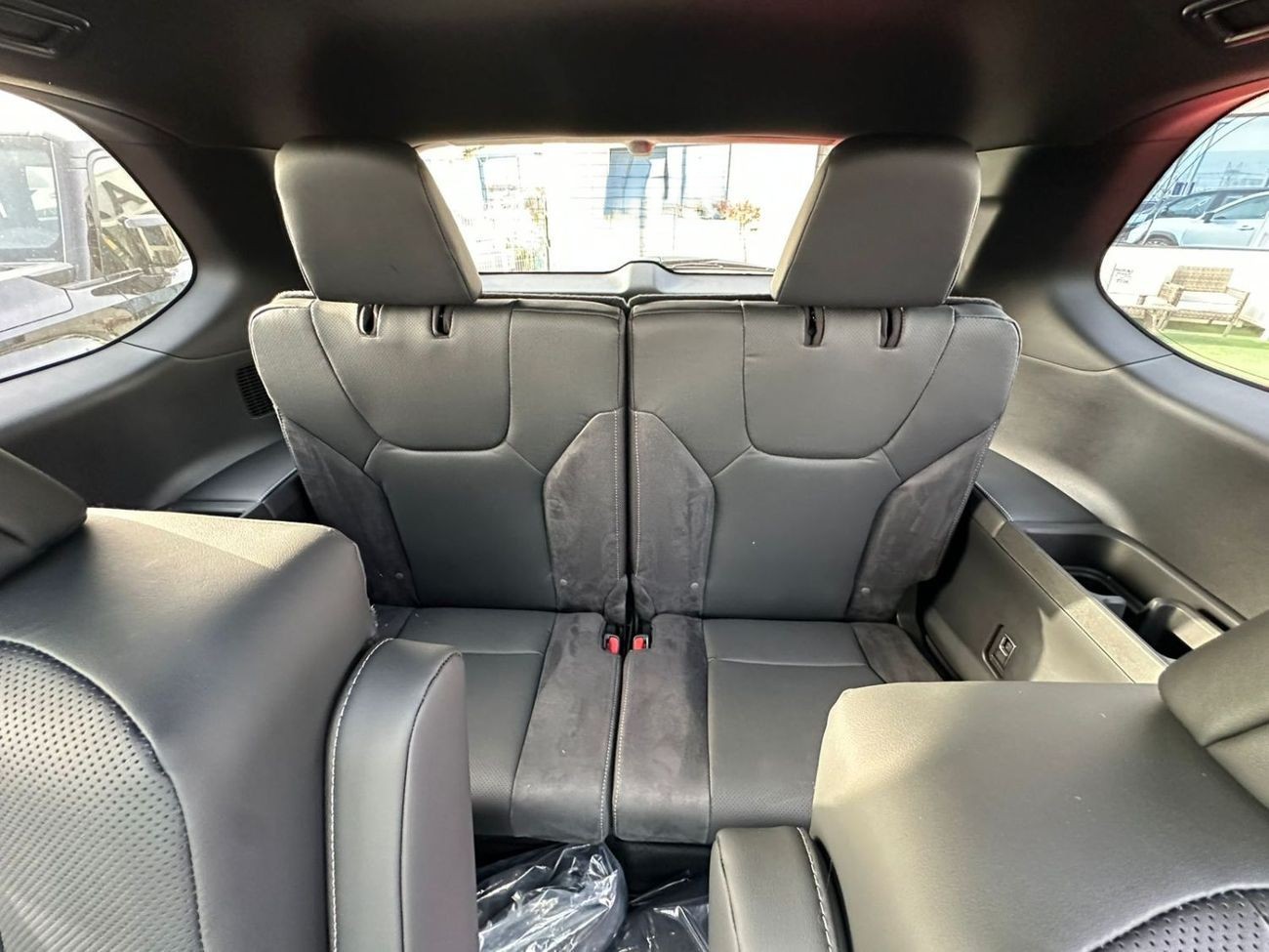 Lexus Tx500h F sport 3 black