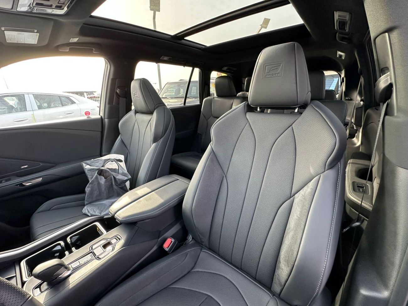 Lexus Tx500h F sport 3 black
