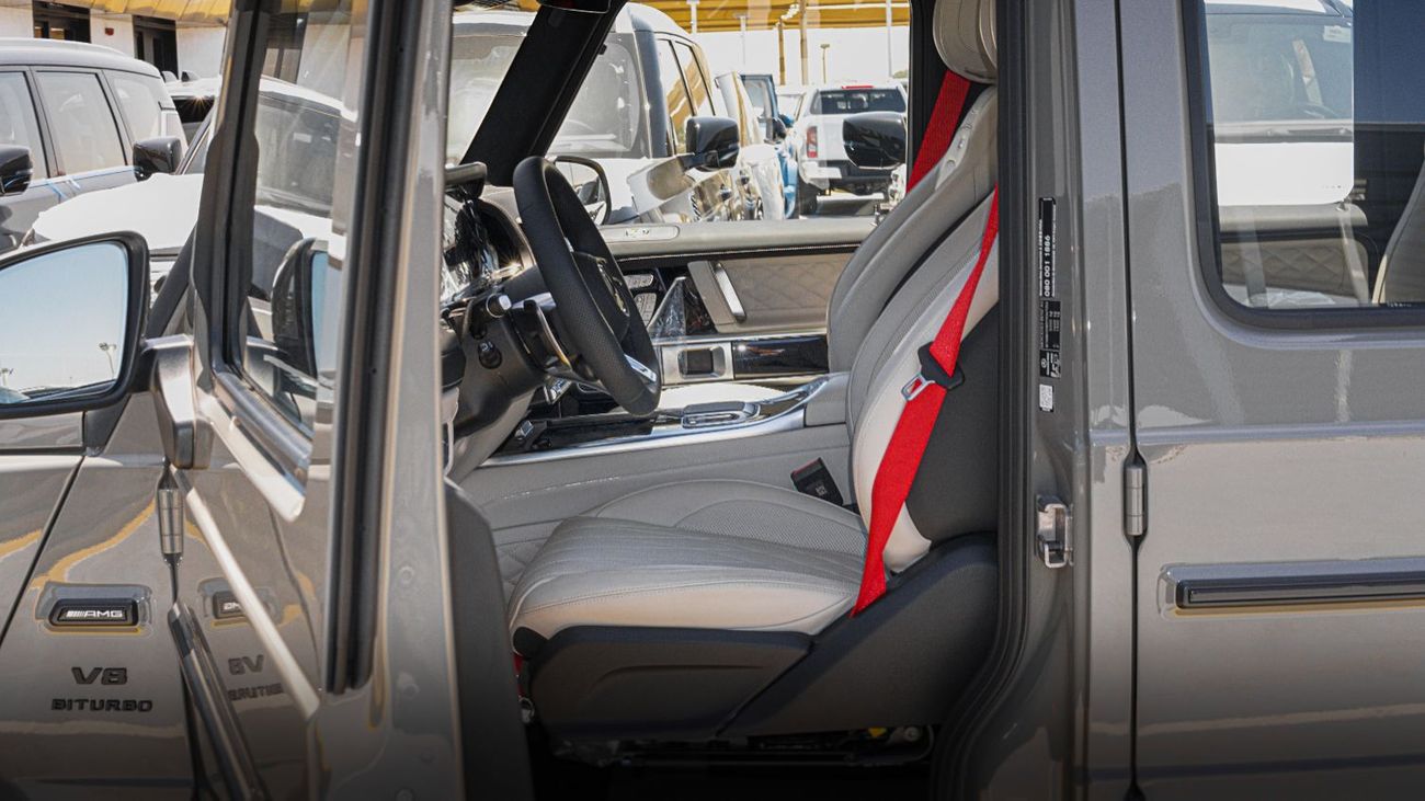 MERCEDES AMG G 63 NARDO GREY DOUBLE NIGHT PACKAGE 2026