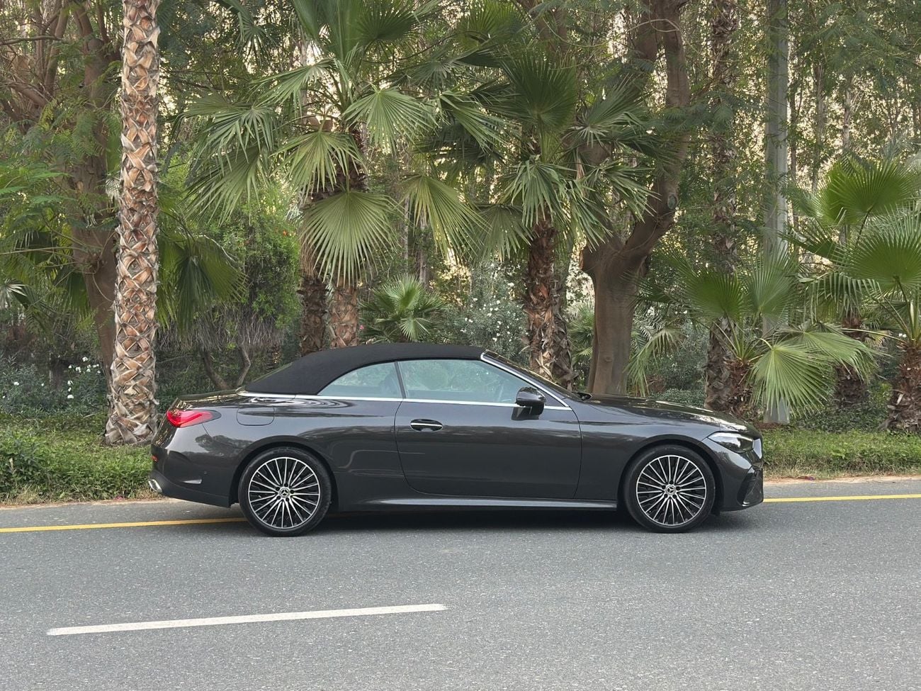Mercedes Benz CLE200 2025 _ 2.0L 4 Cylinder Diesel