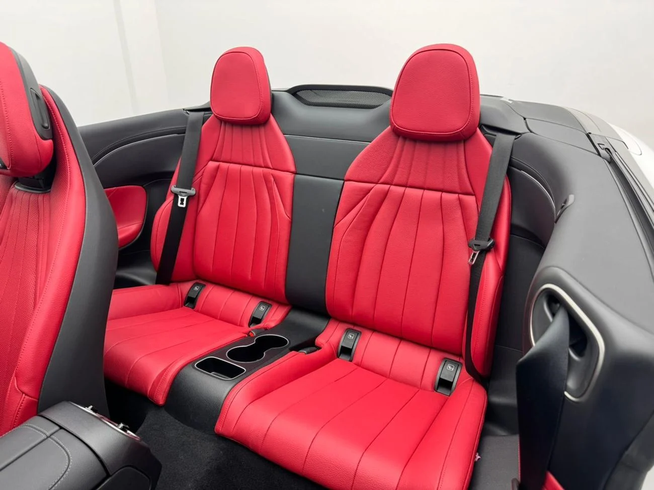 Mercedes Benz CLE300 2025