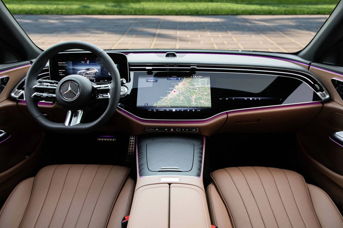 Mercedes Benz E200  AMG 2026