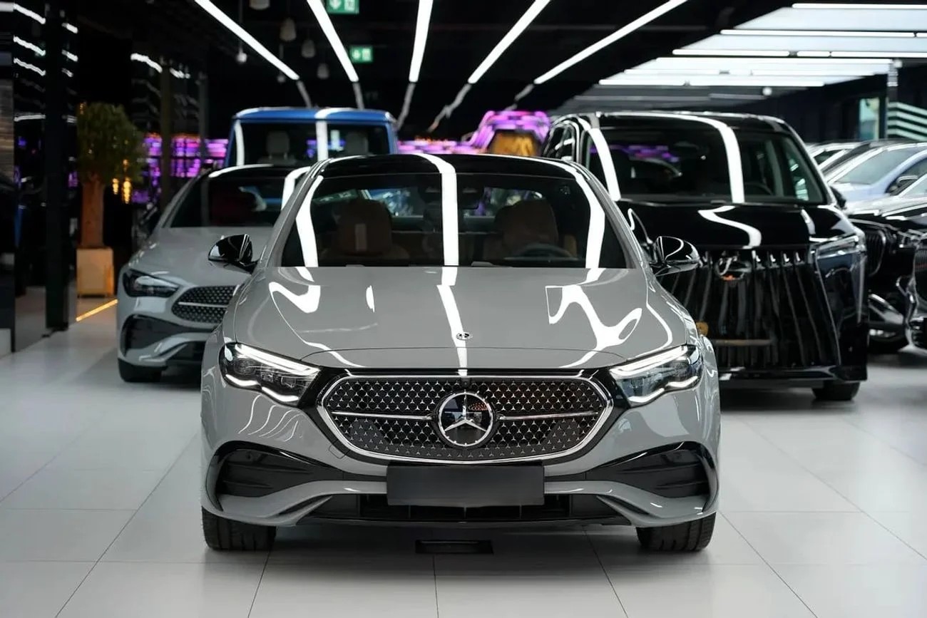 Mercedes Benz E300 2026
