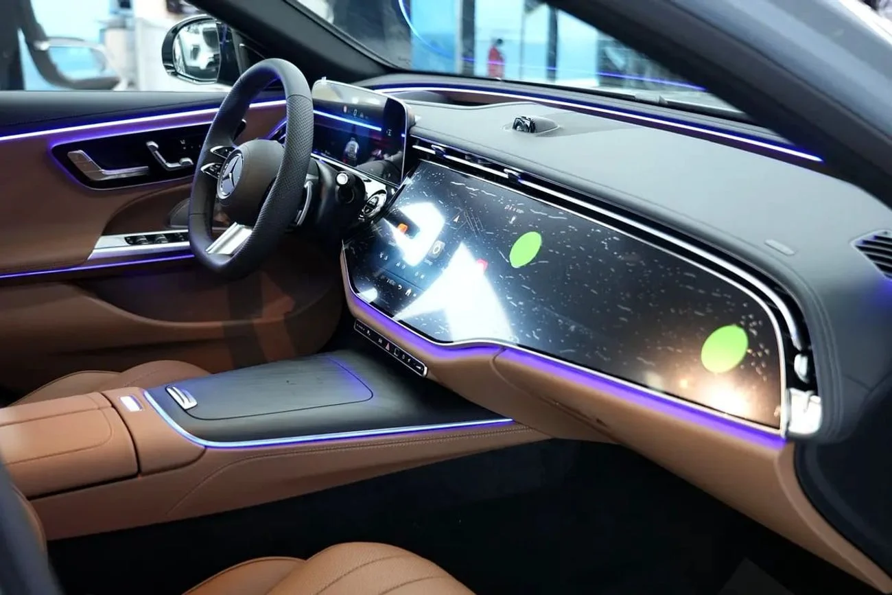 Mercedes Benz E300 2026