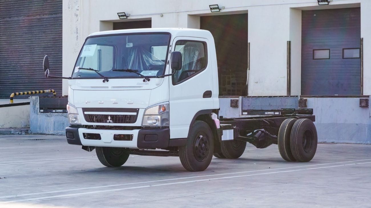 Mitsubishi Canter 4x2 4.2l 4CLY CHASSIS 2025