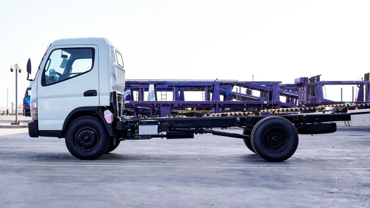 Mitsubishi Canter 4x2 4.2l 4CLY CHASSIS 2025