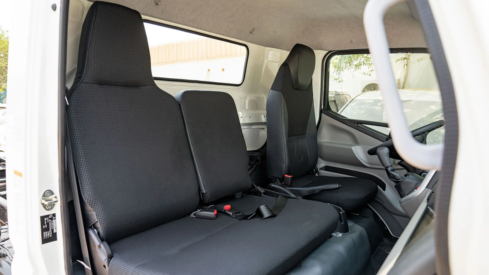 MITSUBISHI FUSO CANTER 4.2D MT MY2025-WHITE