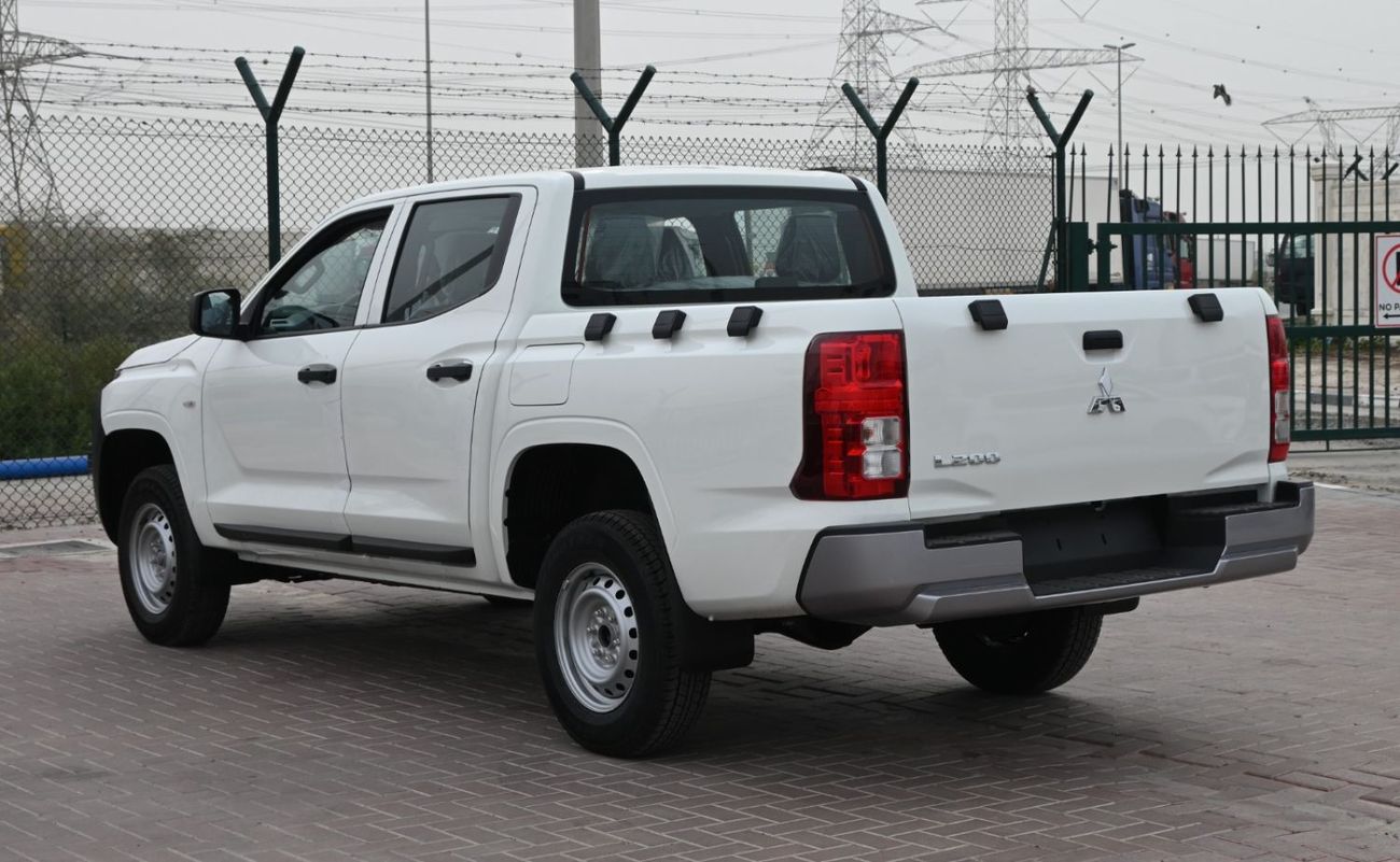 Mitsubishi L200 DIESEL - BASIC OPTION, MANUAL  2026