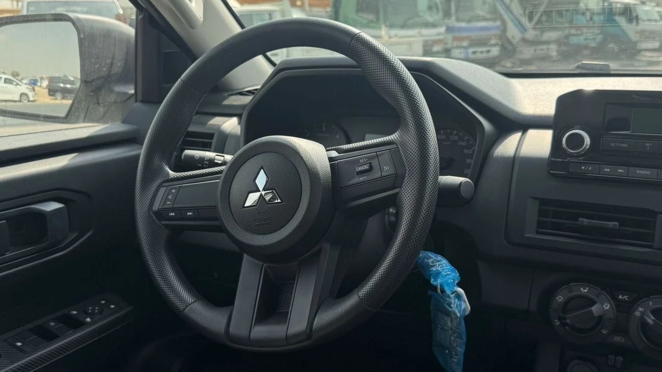 Mitsubishi L200 at GLX DCABIN 2.4L DIESEL 4X4  2026