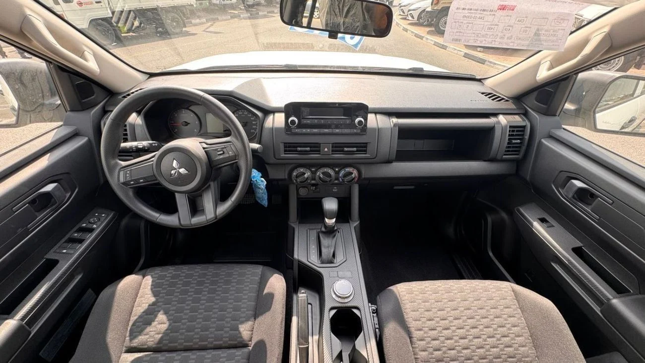 Mitsubishi L200 at GLX DCABIN 2.4L DIESEL 4X4  2026