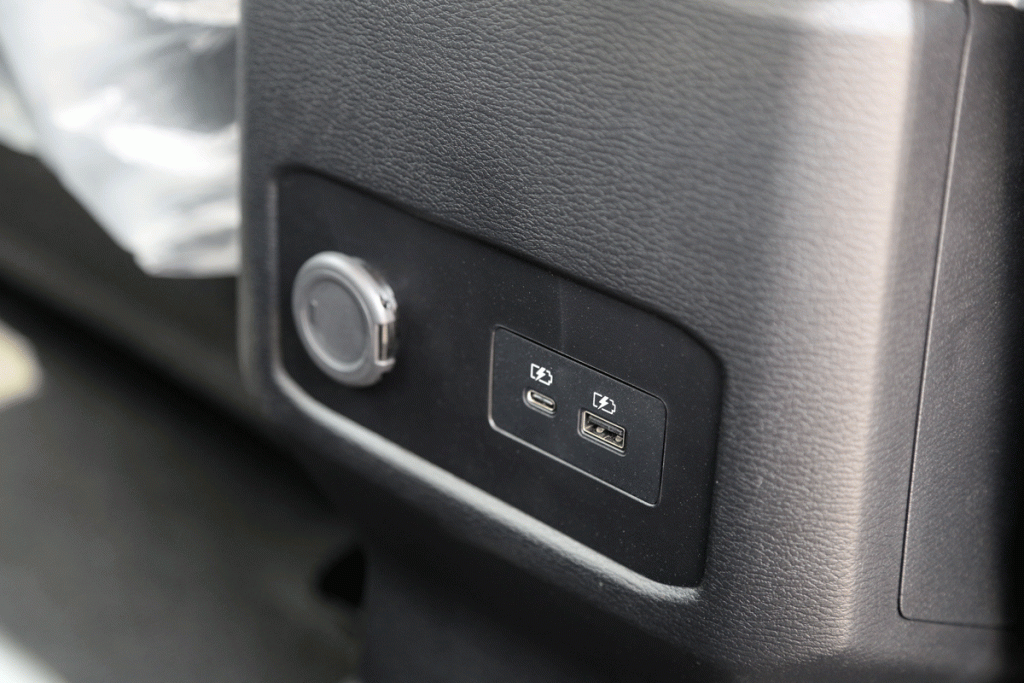 MITSUBISHI L200 SPORTERO GLS DC 4X4 DIESEL 2.4L, AT,MY2