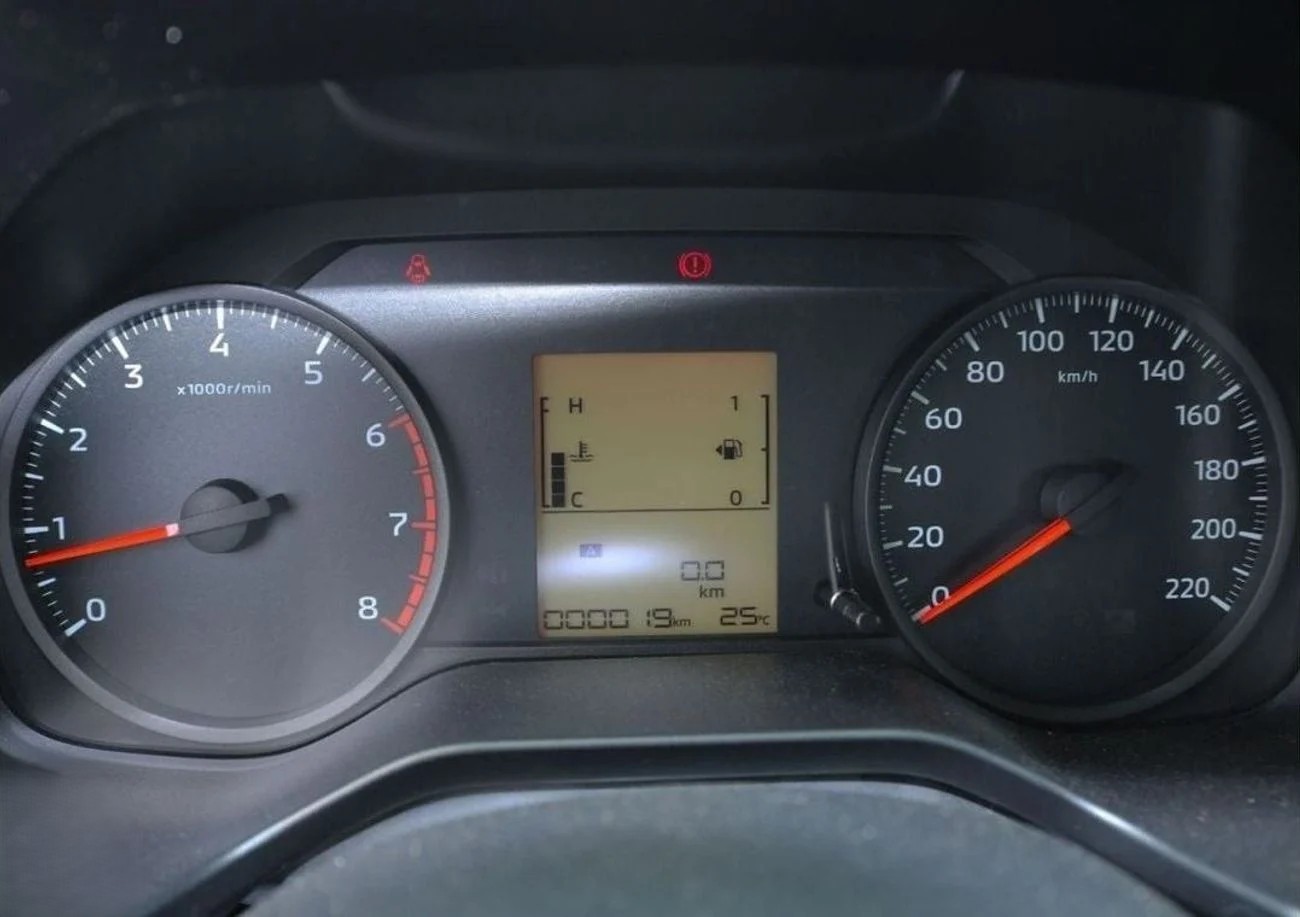 Mitsubishi L200 Triton 4x4 GLX Petrol 5MT 2026