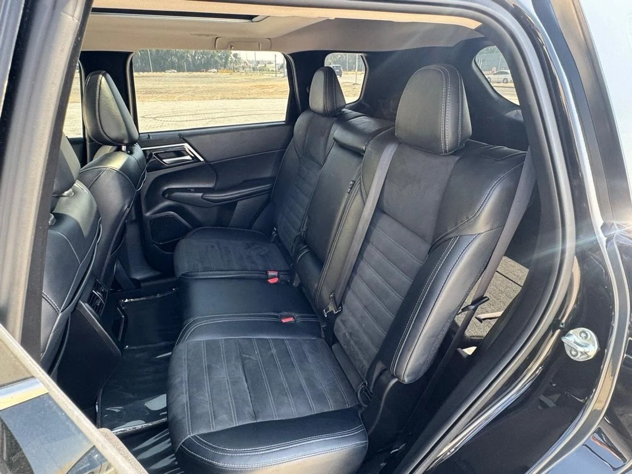 Mitsubishi Outlander, 2025 GCC specs, full option