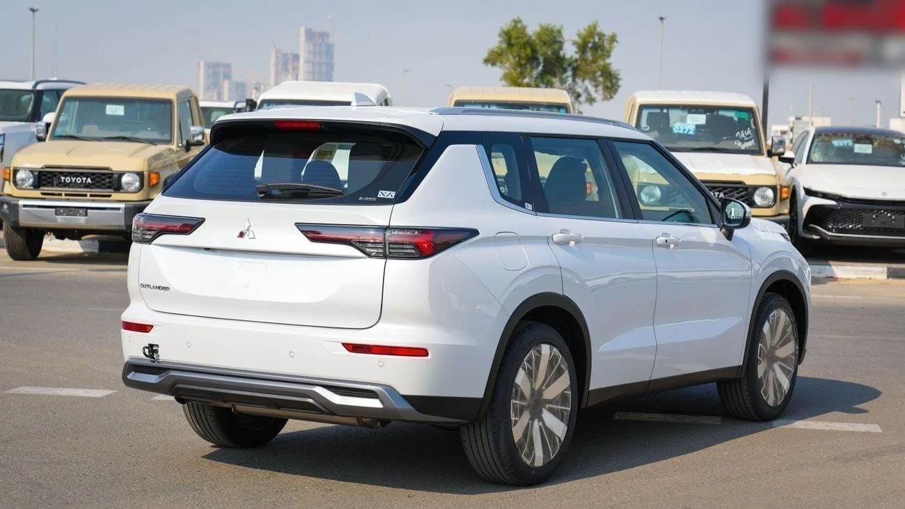 Mitsubishi Outlander Medium Line (G05) 2.5L  2026