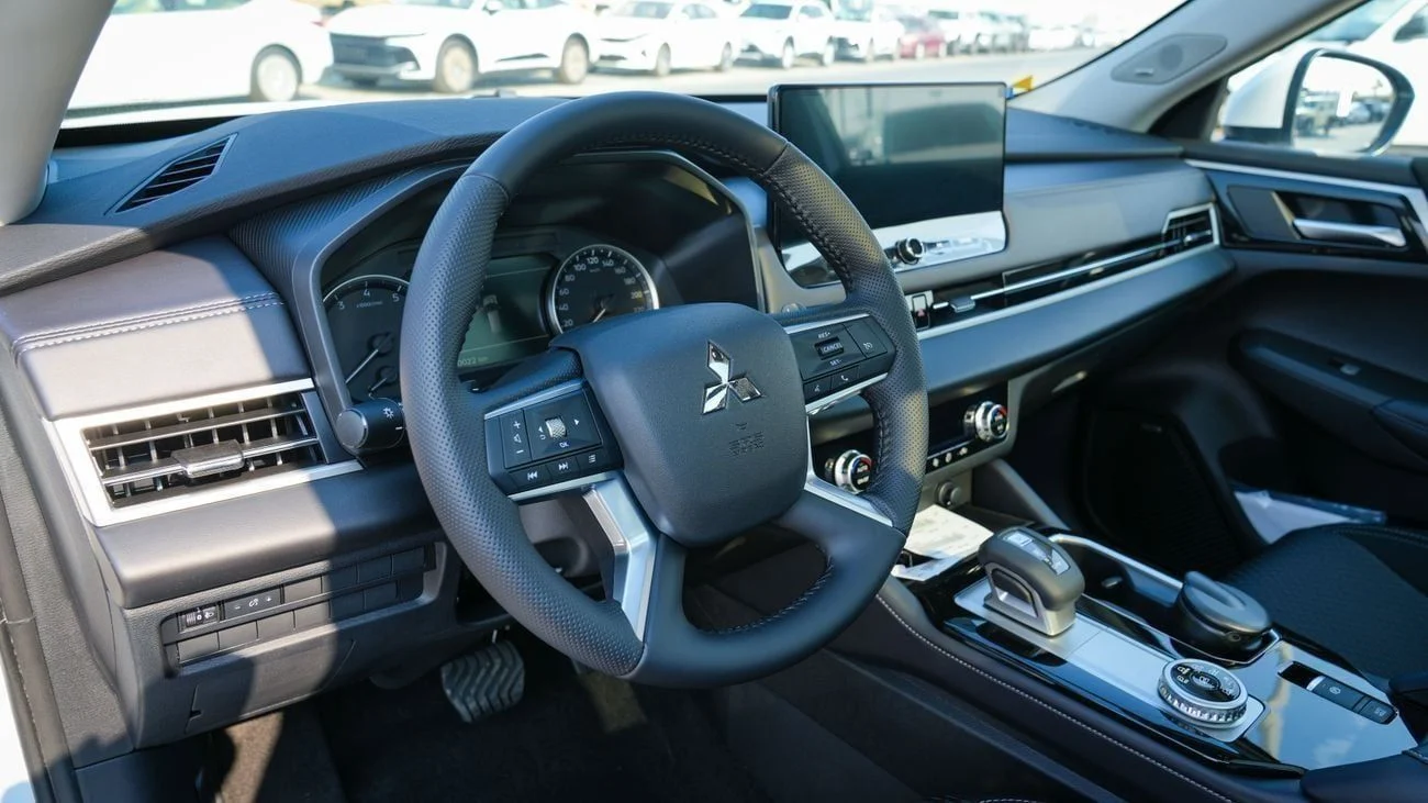 Mitsubishi Outlander Medium Line (G05) 2.5L  2026