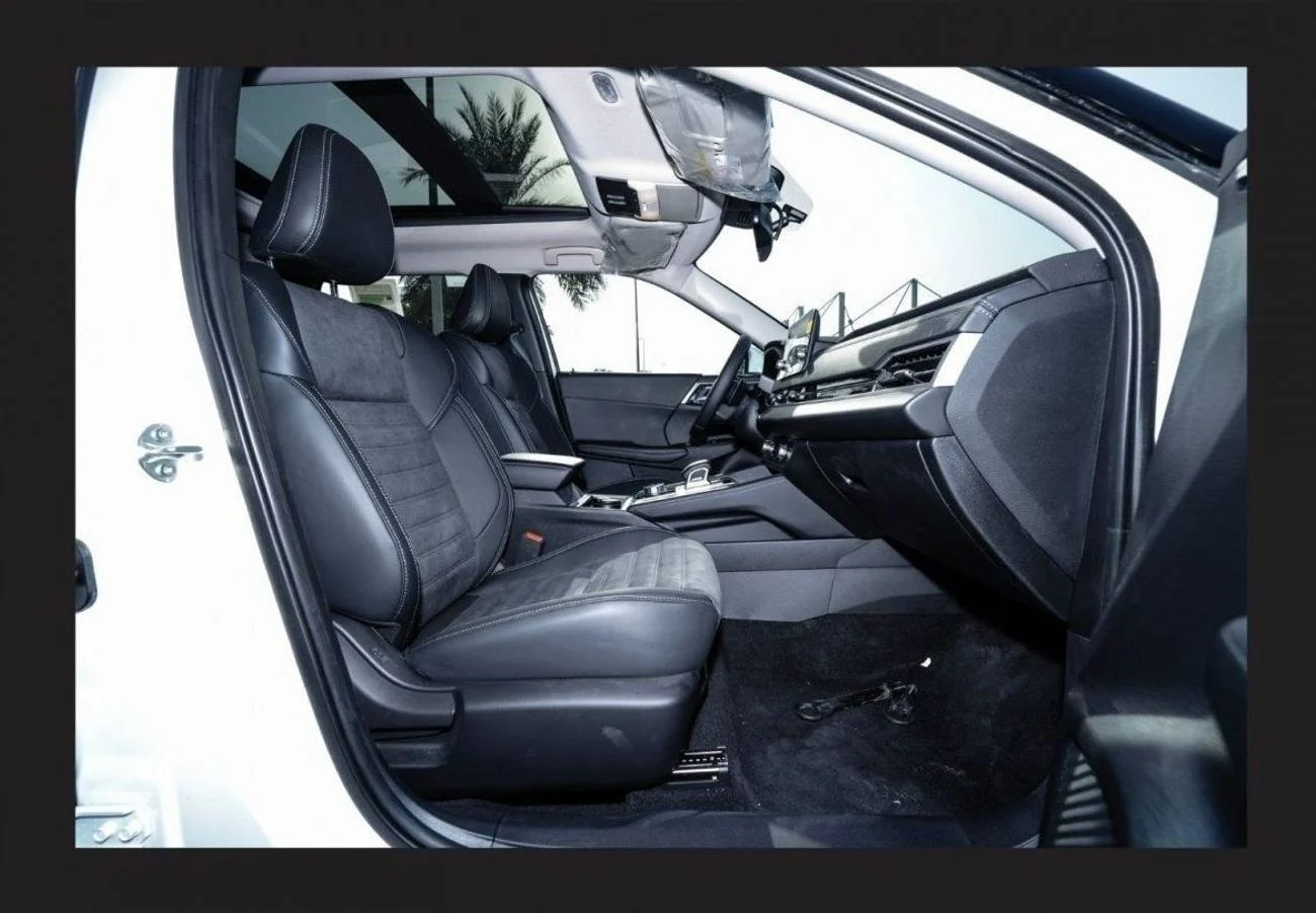 Mitsubishi Outlander MITSUBISHI 2.5L Hi-LinePetrol Automatic Full